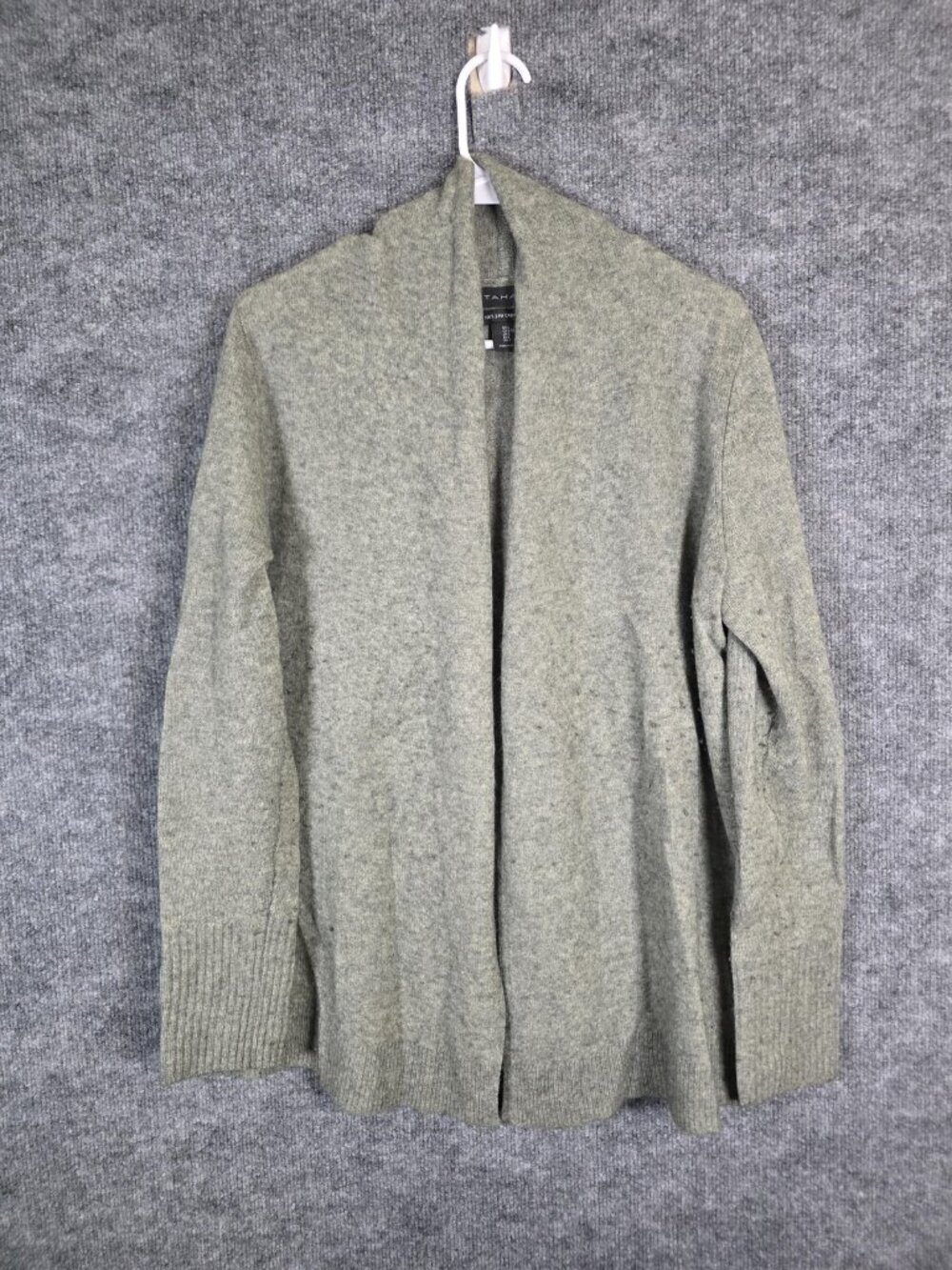 Tahari Sweater Womens Large Green 100% 2-Ply Cashmere Open Cardigan Pilling Lint